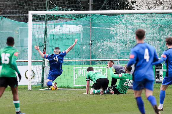 Cray Valley PM v Three Bridges - Isthmian League South East divi