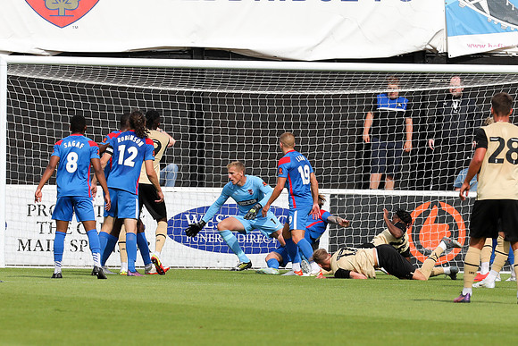 Dagenham & Redbridge v Leyton Orient - Pre-season friendly - 23r
