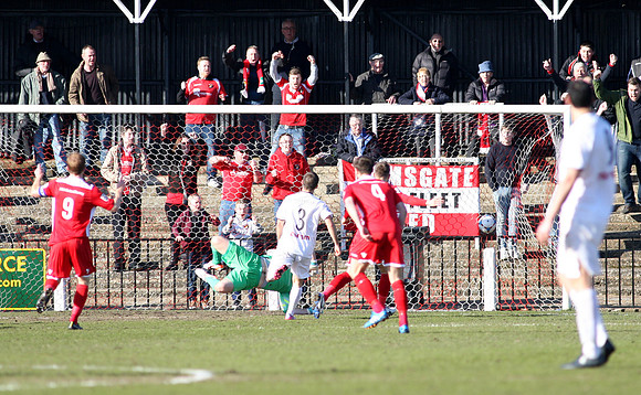 Bromley v Ebbsfleet