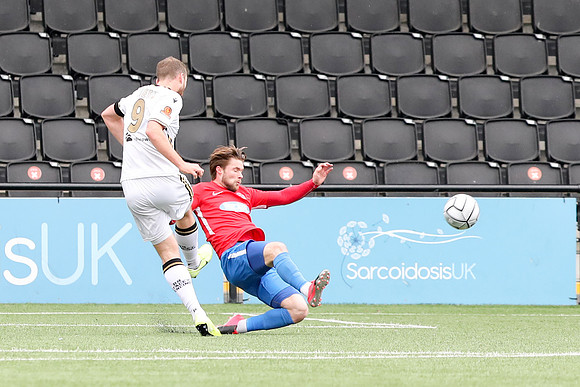 Bromley v Dagenham & Redbridge - Vanarama National League - 10th