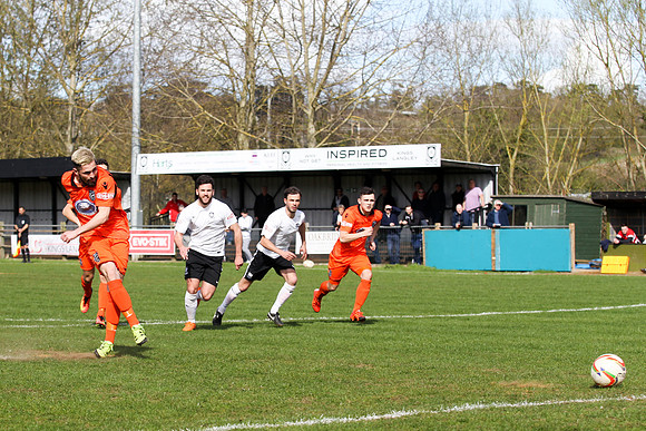 Kings Langley v Merthyr Town - Evo-Stik Southern League Premier