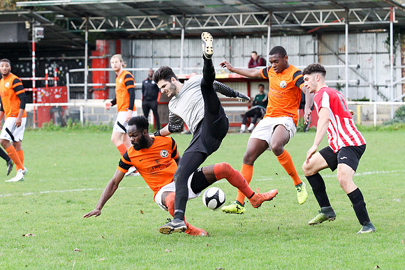 Clapton v Tower Hamlets - Essex Senior League - 28th October 2017
