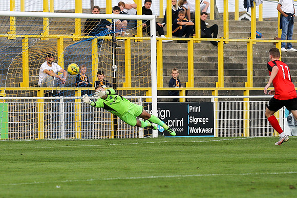 Canvey Island v Coggeshall Town - FA Trophy - 25th September 202