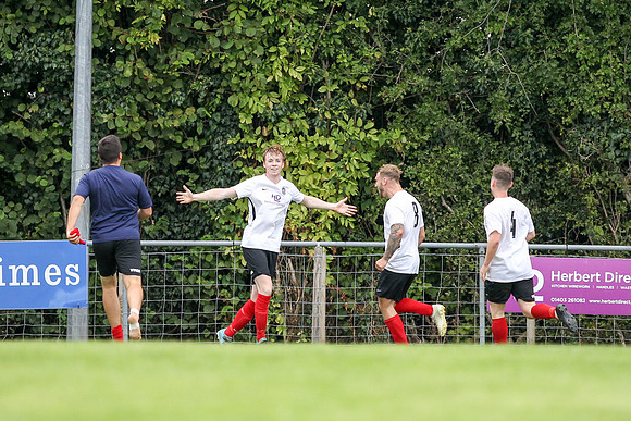 Horsham YMCA v Eastbourne Town - Southern Combination League - 5th September 2020