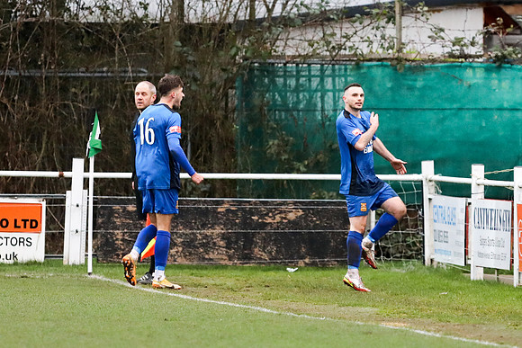 Cray Valley PM v Three Bridges - Isthmian League South East divi