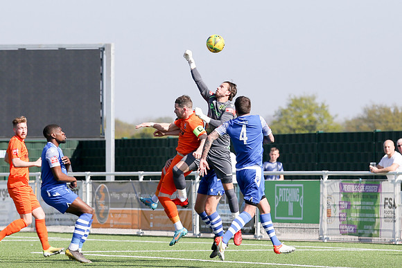 Grays Athletic v Brentwood Town - Isthmian League North division - 16th April 2022