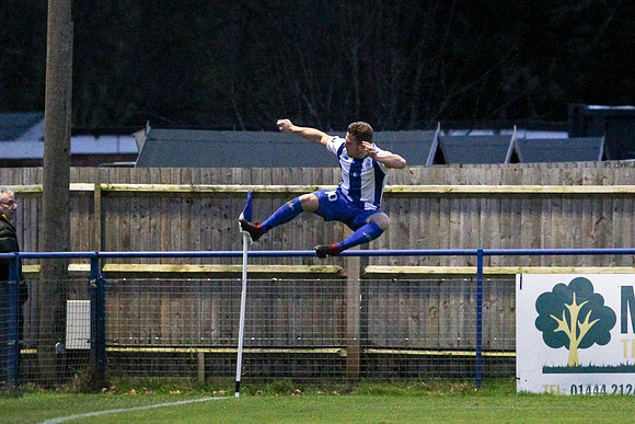 Haywards Heath Town v Horsham - Bostik League South East division - 22nd December 2018