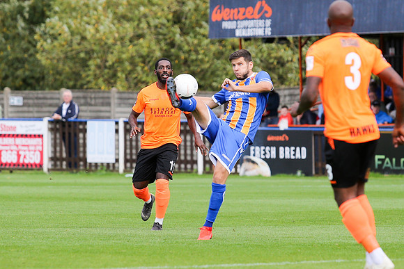 Wealdstone v Havant & Waterlooville - Vanarama National League S