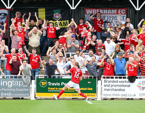 Bromley v Wrexham - Vanarama National League 08/08/2015.