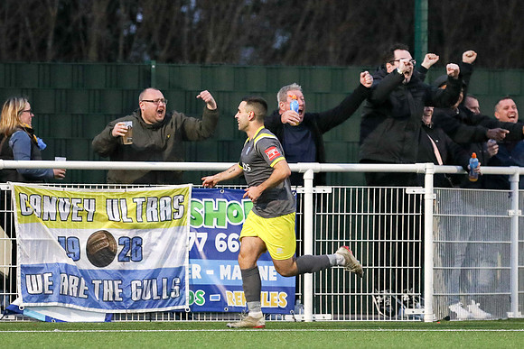 Grays Athletic v Canvey Island - Isthmian League North division - 1st January 2022
