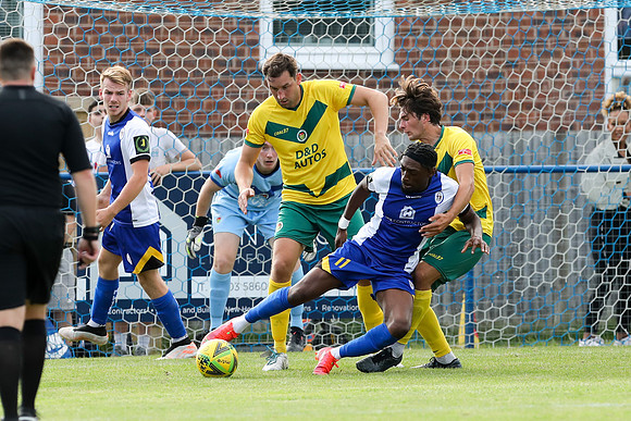 Haywards Heath Town v Ashford United - Isthmian League South East division - 18th September 2021