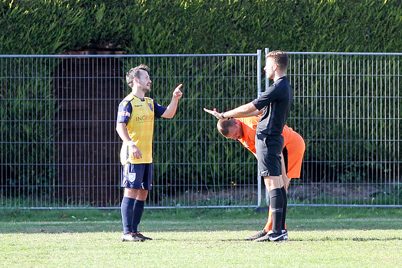 Hartley Wintney v Merthyr Town - Evo-Stik League South Premier South - 29th September 2018