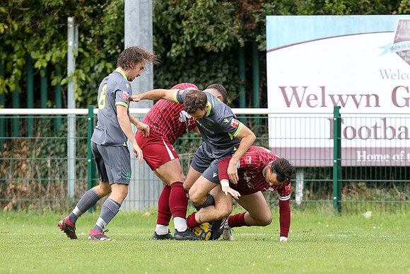 Welwyn GC v Leverstock Green - Southern leg central- 04-10-25