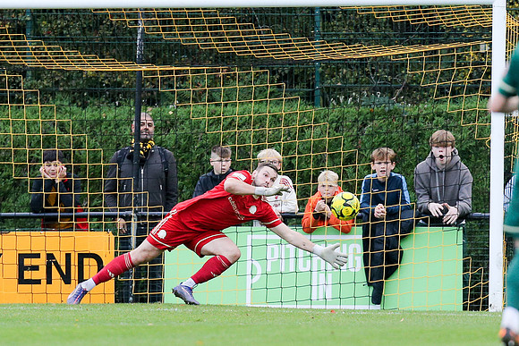 Merstham v Whyteleafe - Ishtmian SE div - 01-11-25