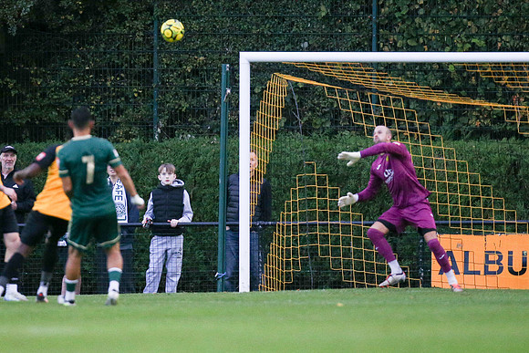 Merstham v Whyteleafe - Ishtmian SE div - 01-11-25
