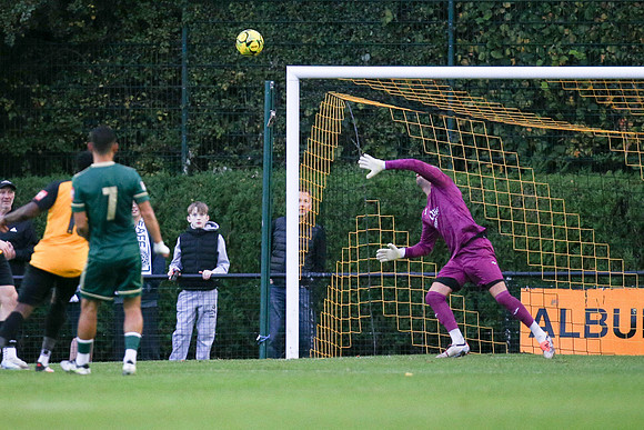 Merstham v Whyteleafe - Ishtmian SE div - 01-11-25