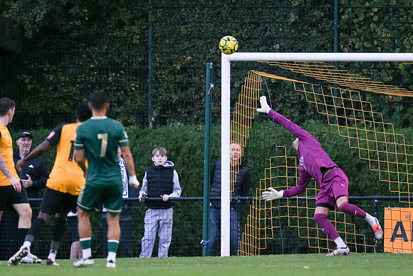 Merstham v Whyteleafe - Ishtmian SE div - 01-11-25