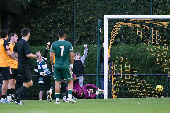 Merstham v Whyteleafe - Ishtmian SE div - 01-11-25