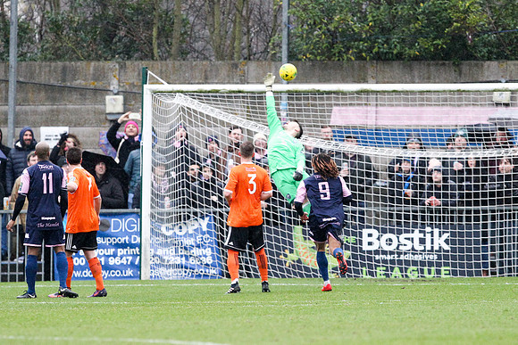 Dulwich Hamlet v Met Police - Bostik League Premier Division - 3