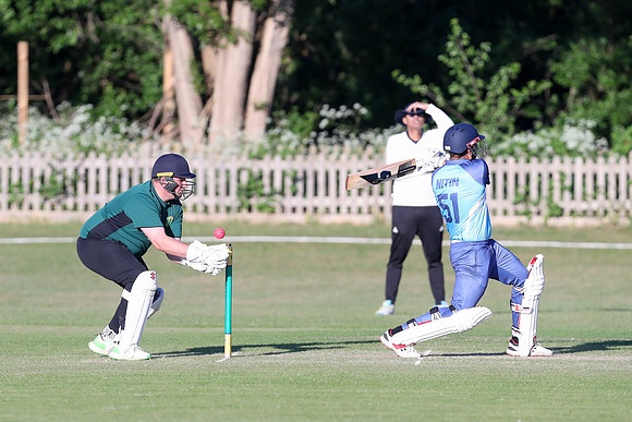 Bromley Town Titans v Orpington Ocelots - 13-05-25