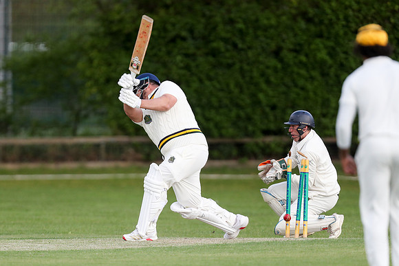 Bromley Town CC v Old Wilsonians - 18-04-26