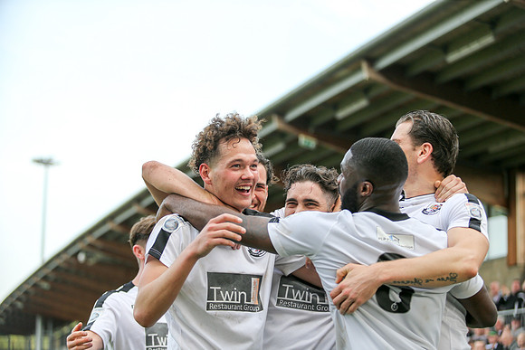 Dartford v Bath City - Vanarama National League South - 21st April 2018