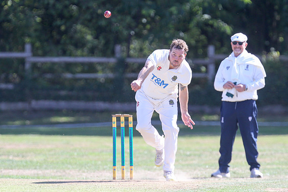 Bromley Town 1st XI v Canterbury 2nd XI - 05-10-26