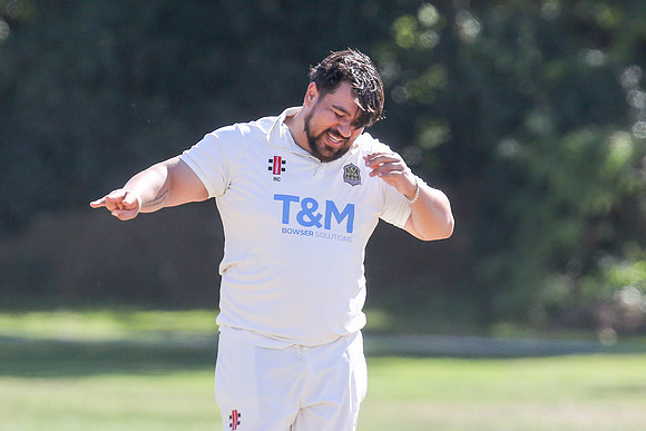 Bromley Town 1st XI v Canterbury 2nd XI - 05-10-26