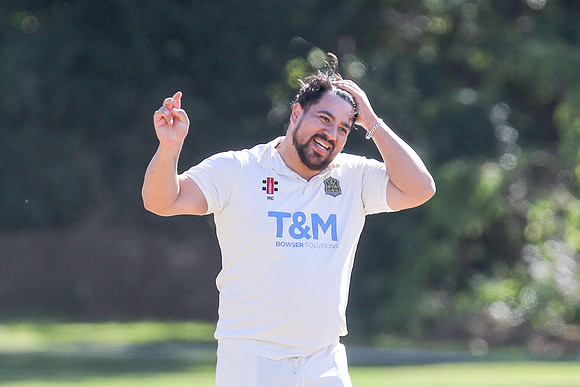 Bromley Town 1st XI v Canterbury 2nd XI - 05-10-26