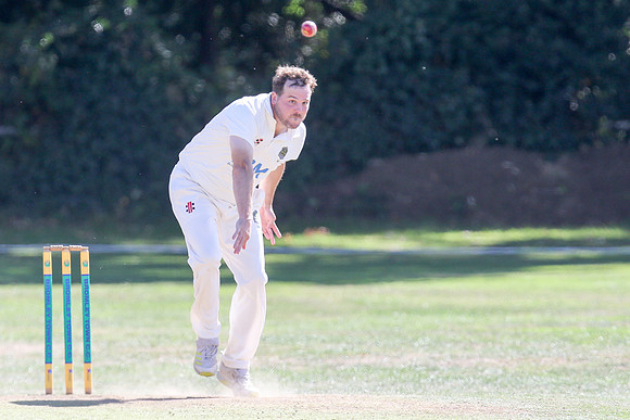 Bromley Town 1st XI v Canterbury 2nd XI - 05-10-26