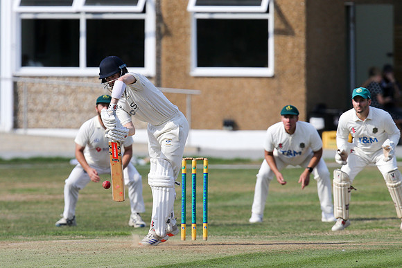 Bromley Town 1st XI v Canterbury 2nd XI - 05-10-26