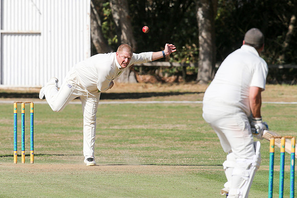 Bromley Town 1st XI v Canterbury 2nd XI - 05-10-26