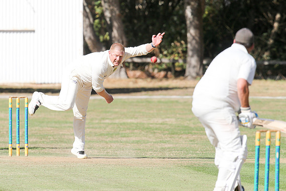 Bromley Town 1st XI v Canterbury 2nd XI - 05-10-26