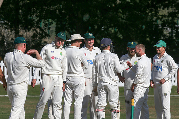 Bromley Town 1st XI v Canterbury 2nd XI - 05-10-26