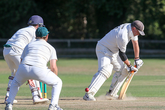 Bromley Town 1st XI v Canterbury 2nd XI - 05-10-26