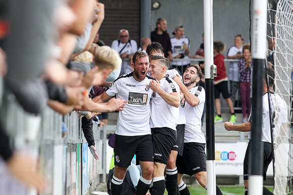 Dartford v Chippenham Town - Vanarama National League South - 9th September 2017