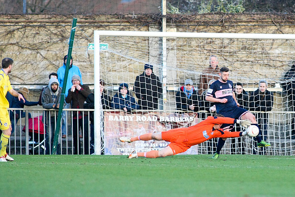 Dulwich Hamlet v Guiseley - FA Trophy - 16/01/2016