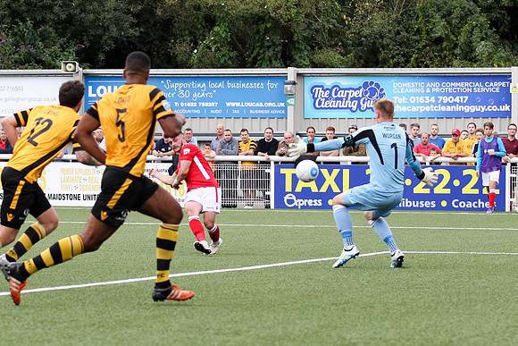Maidstone United v Wrexham - Vanarama National League - 03/09/20