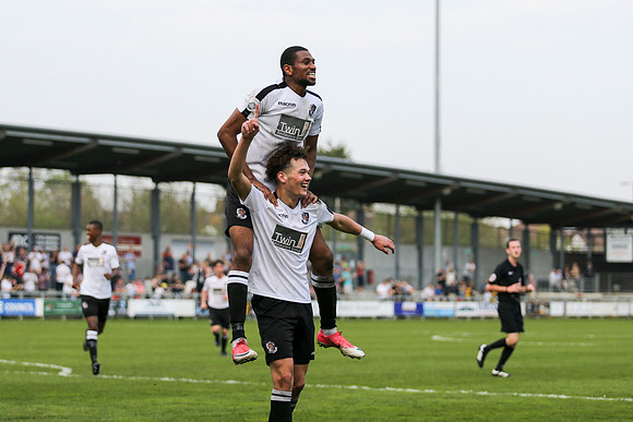 Dartford v Bath City - Vanarama National League South - 21st Apr