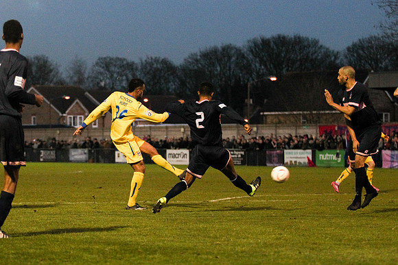 Dulwich Hamlet v Guiseley - FA Trophy - 16/01/2016