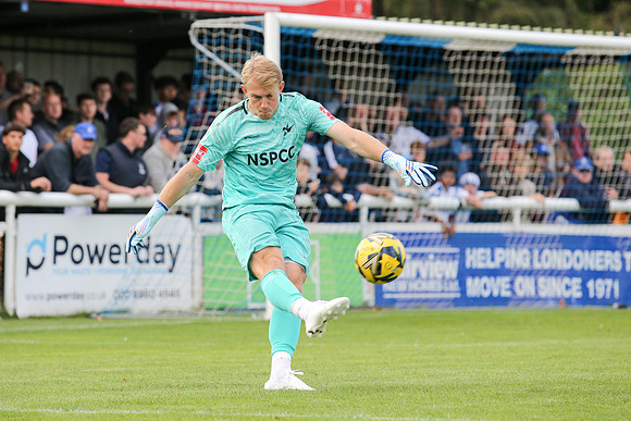 Enfield Town v Carshalton Athletic - Isthmian Premier division -