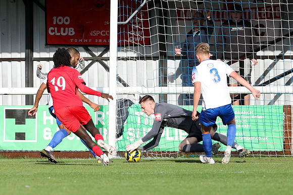 Enfield Town v Carshalton Athletic - Isthmian Premier division -