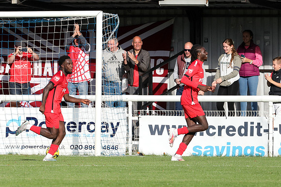 Enfield Town v Carshalton Athletic - Isthmian Premier division -