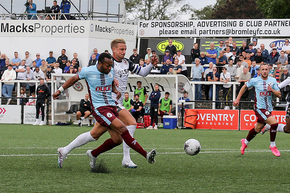 Bromley v Gateshead - Vanarama National League - 16th September