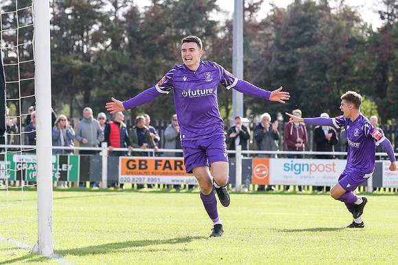 Cray Valley PM v Enfield Town - FA Cup 4th qualifying round - 14