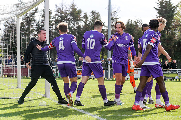 Cray Valley PM v Enfield Town - FA Cup 4th qualifying round - 14