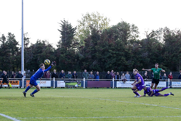 Cray Valley PM v Enfield Town - FA Cup 4th qualifying round - 14
