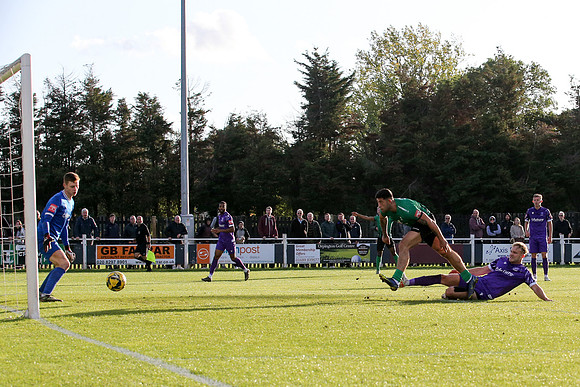 Cray Valley PM v Enfield Town - FA Cup 4th qualifying round - 14