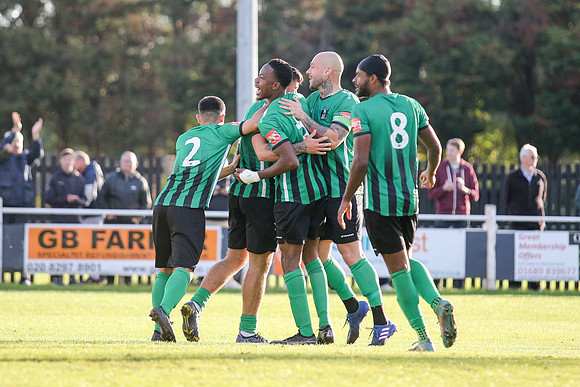 Cray Valley PM v Enfield Town - FA Cup 4th qualifying round - 14
