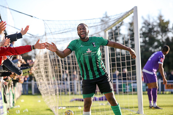 Cray Valley PM v Enfield Town - FA Cup 4th qualifying round - 14